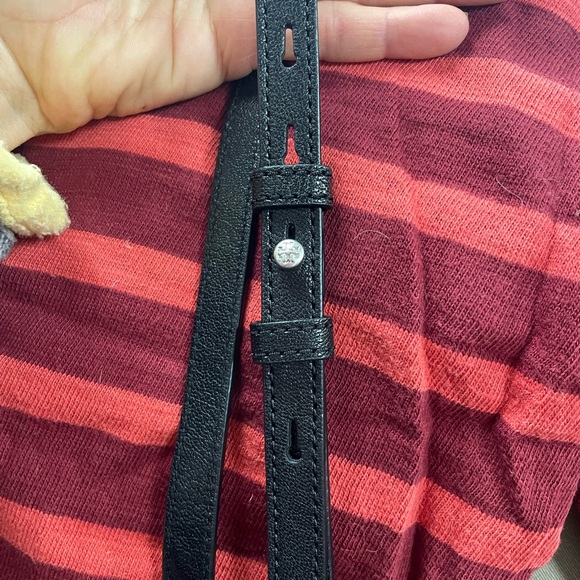 Tory Burch small black leather cross body bag with adjustable strap - Picture 12 of 12